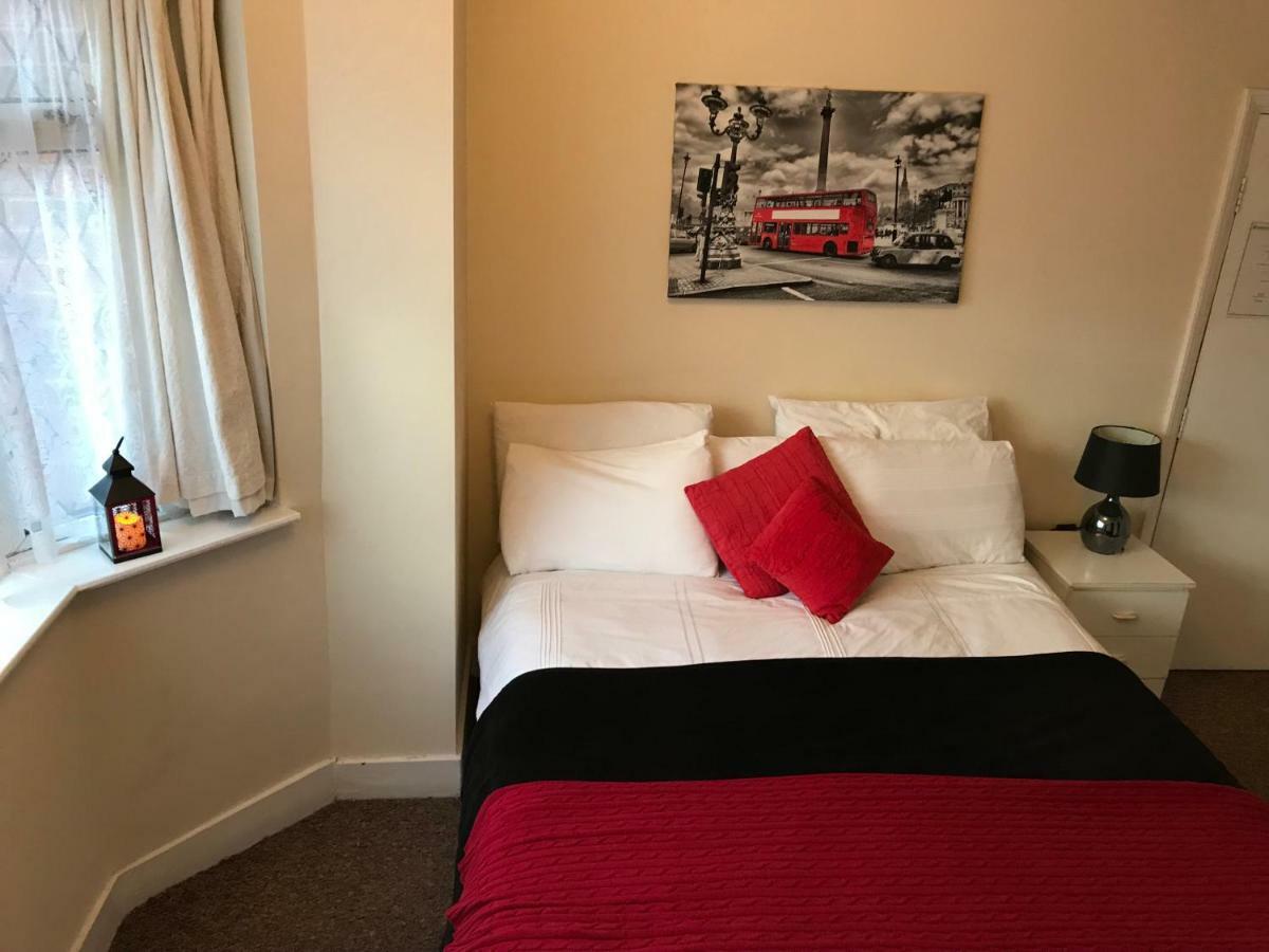 Havering Hotel Romford Kültér fotó